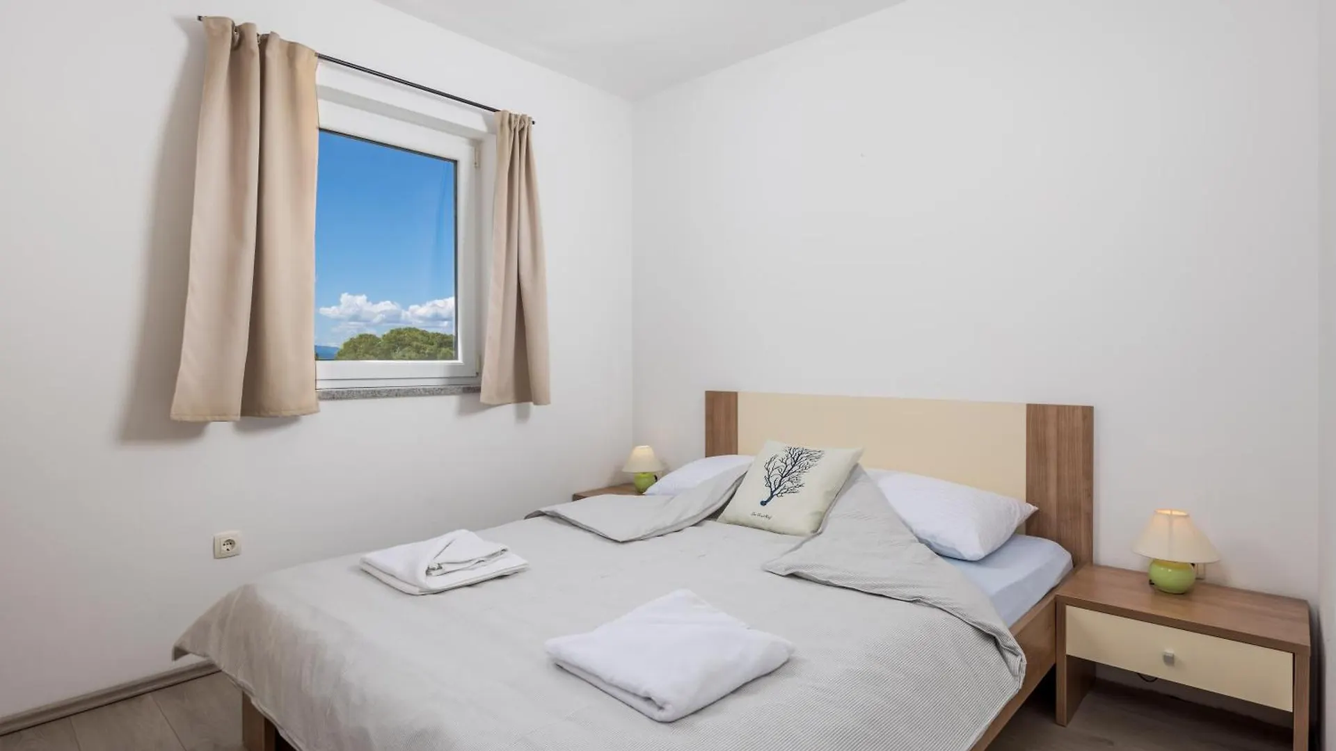 Apartment Mario By El-Pi Tours Malinska