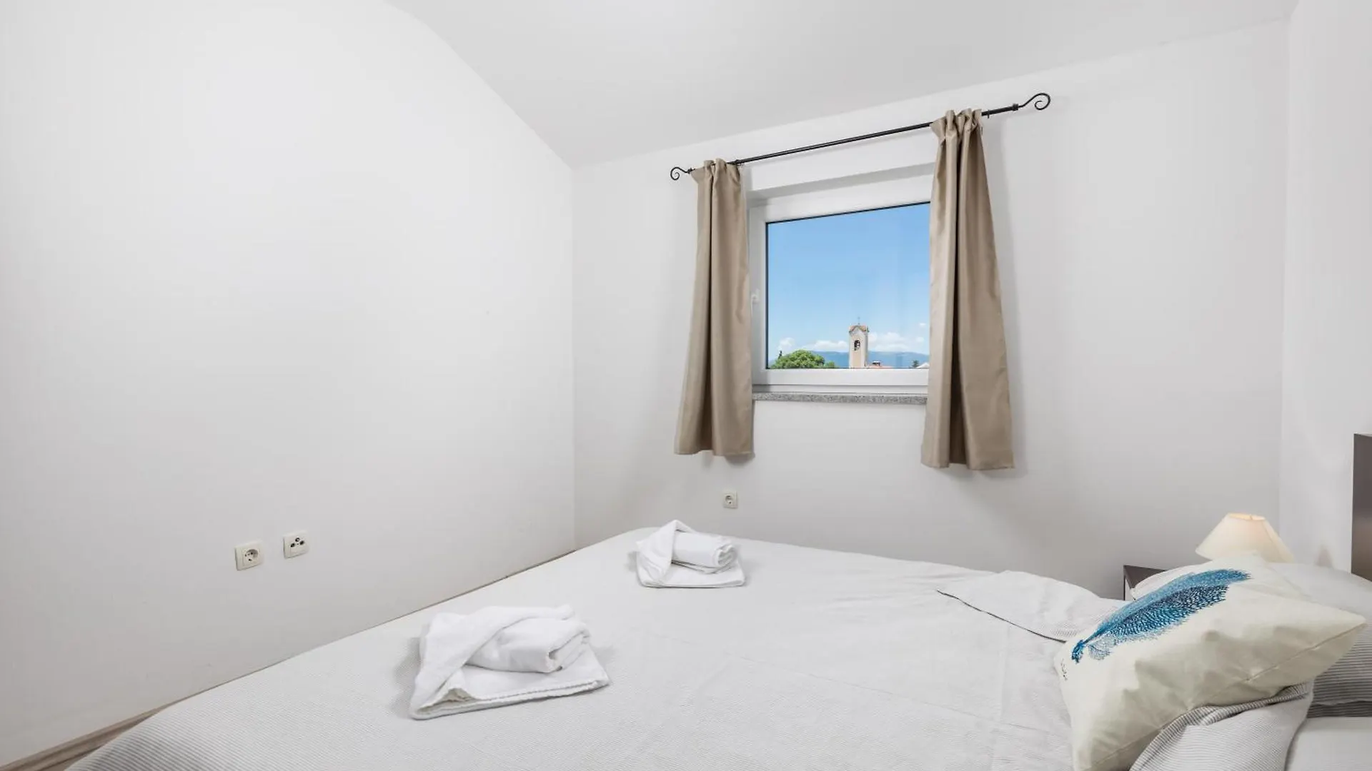 Apartment Mario By El-Pi Tours Malinska