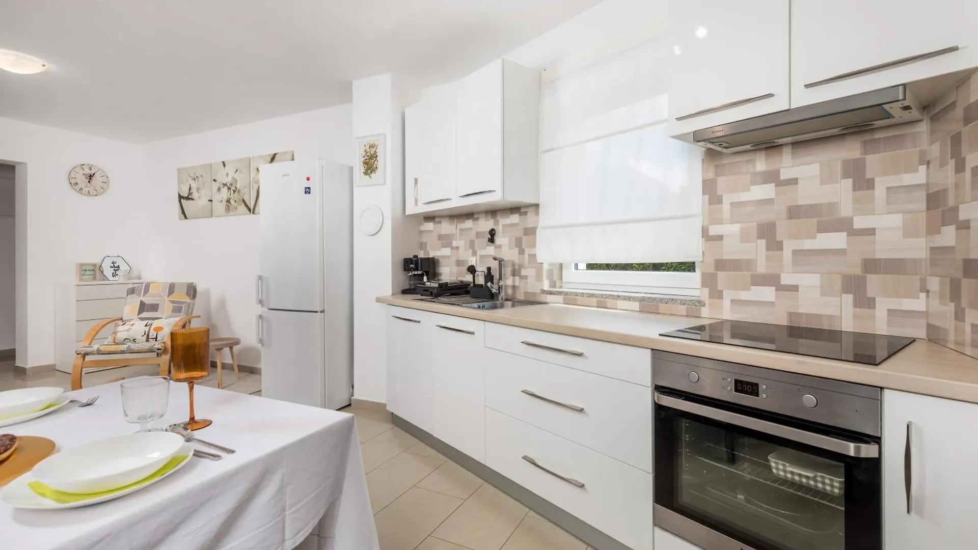 Apartment Mario By El-Pi Tours Malinska