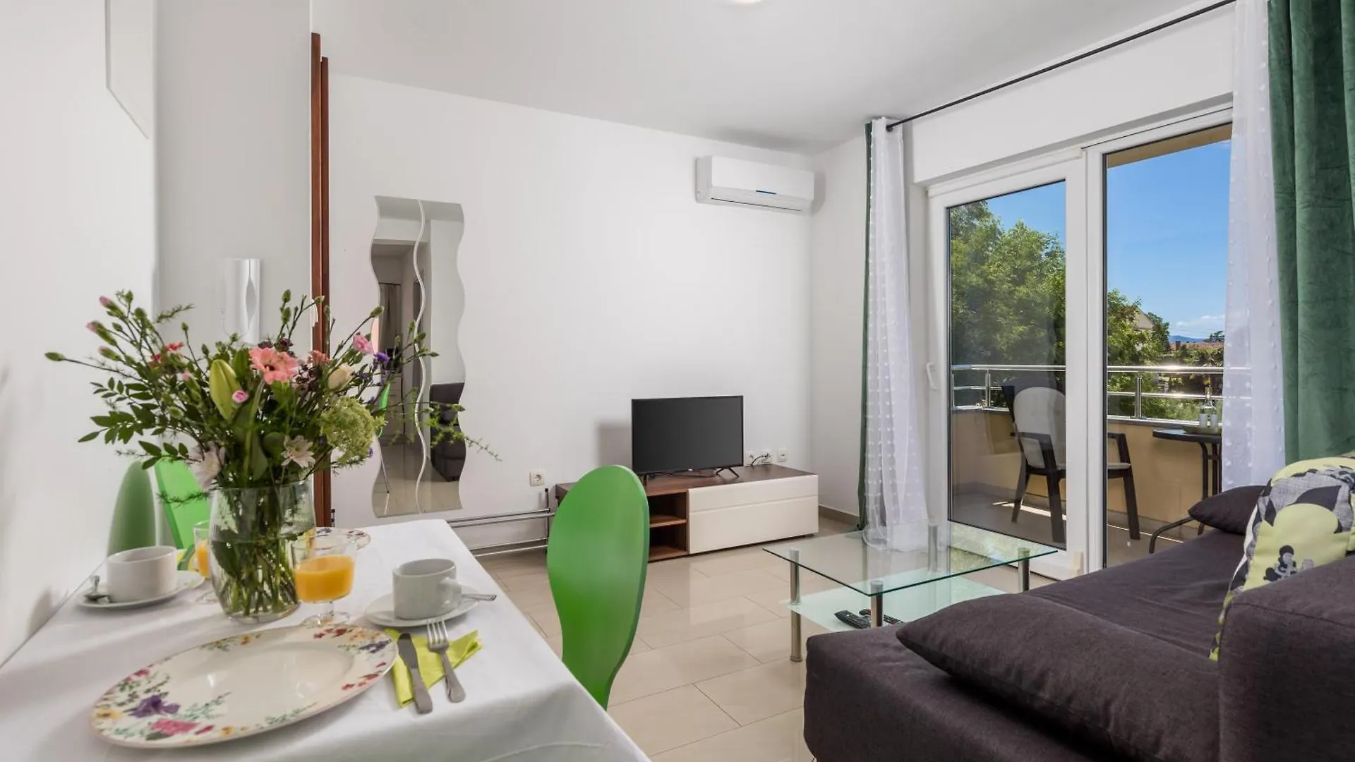 Apartment Mario By El-Pi Tours Malinska 0*,